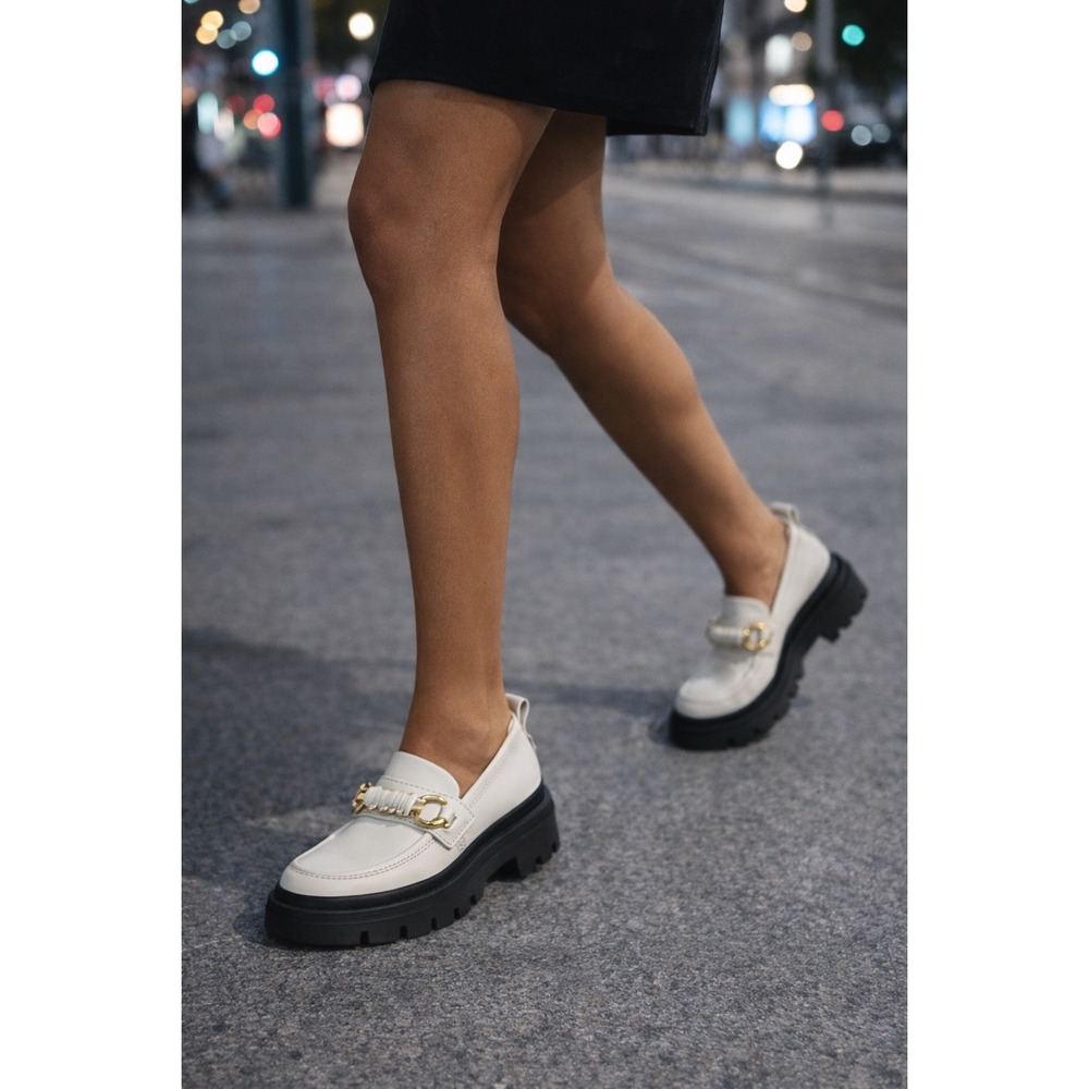 See by Chloe Lylia Loafers Womens 37  size 6.5Leather Chunky‎ Lug Sole NIB SB390